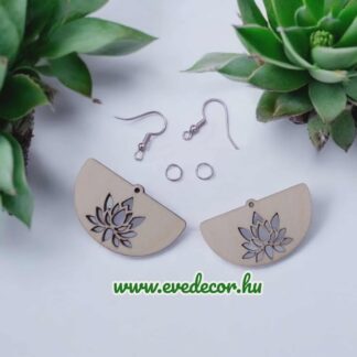 Kivágott lótusz mintás fülbevaló (Ezo 0148)