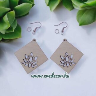 Kivágott lótusz mintás fülbevaló (Ezo 0147)