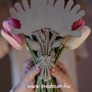 Kezecske virágcsokor (Anyák 0079)